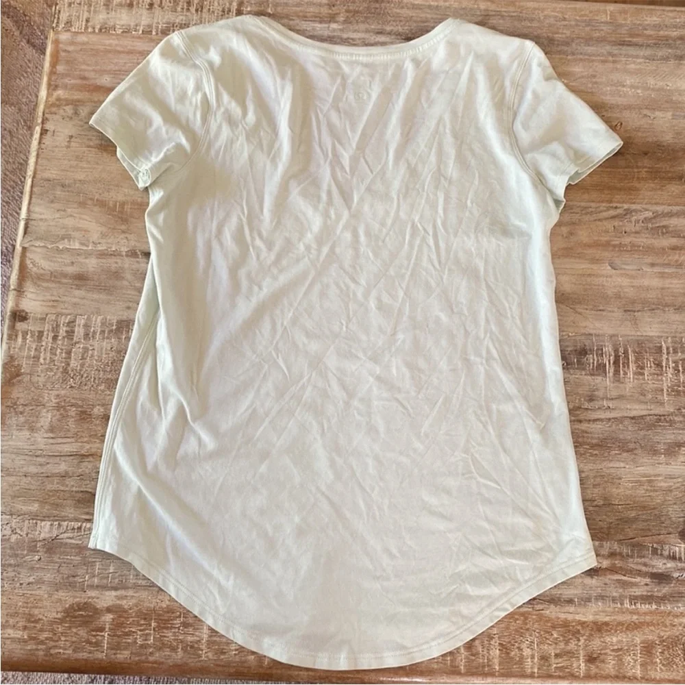 Lululemon Love Tee V EUC!! - Picture 4 of 12